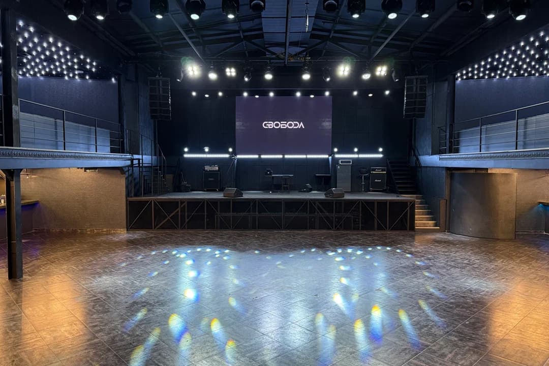 svoboda place 04